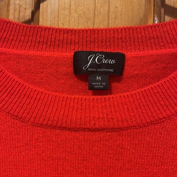 J.crew women’s red 100% cashmere crew neck sweater size medium. - Picture 2 of 7